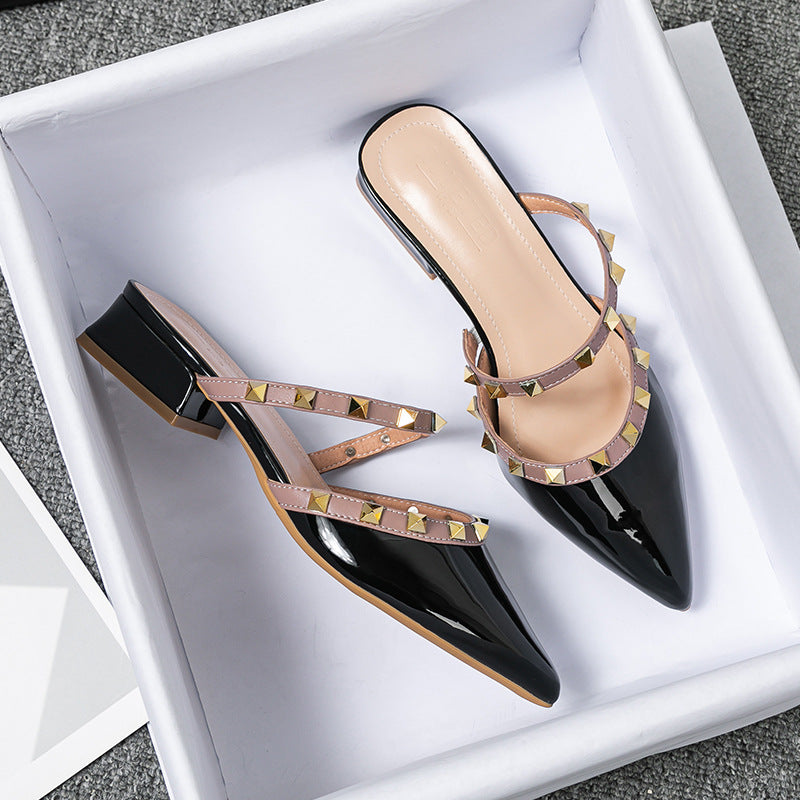 Anita | Mules a Punta con Borchie